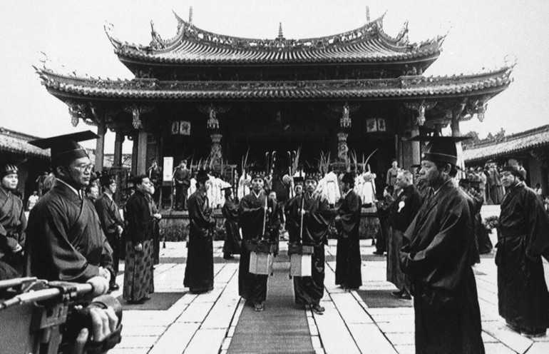 Где было конфуцианство. Конфуцианство Китай 20 век. Конфуцианство в Корее. Храм Конфуция (Фуцзымяо).