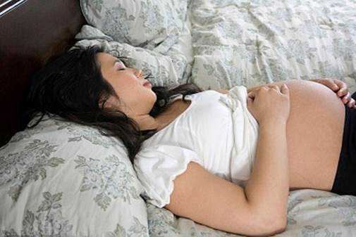К чему снится беременность мамы - чаще это хороший знак: сонник беременная мама