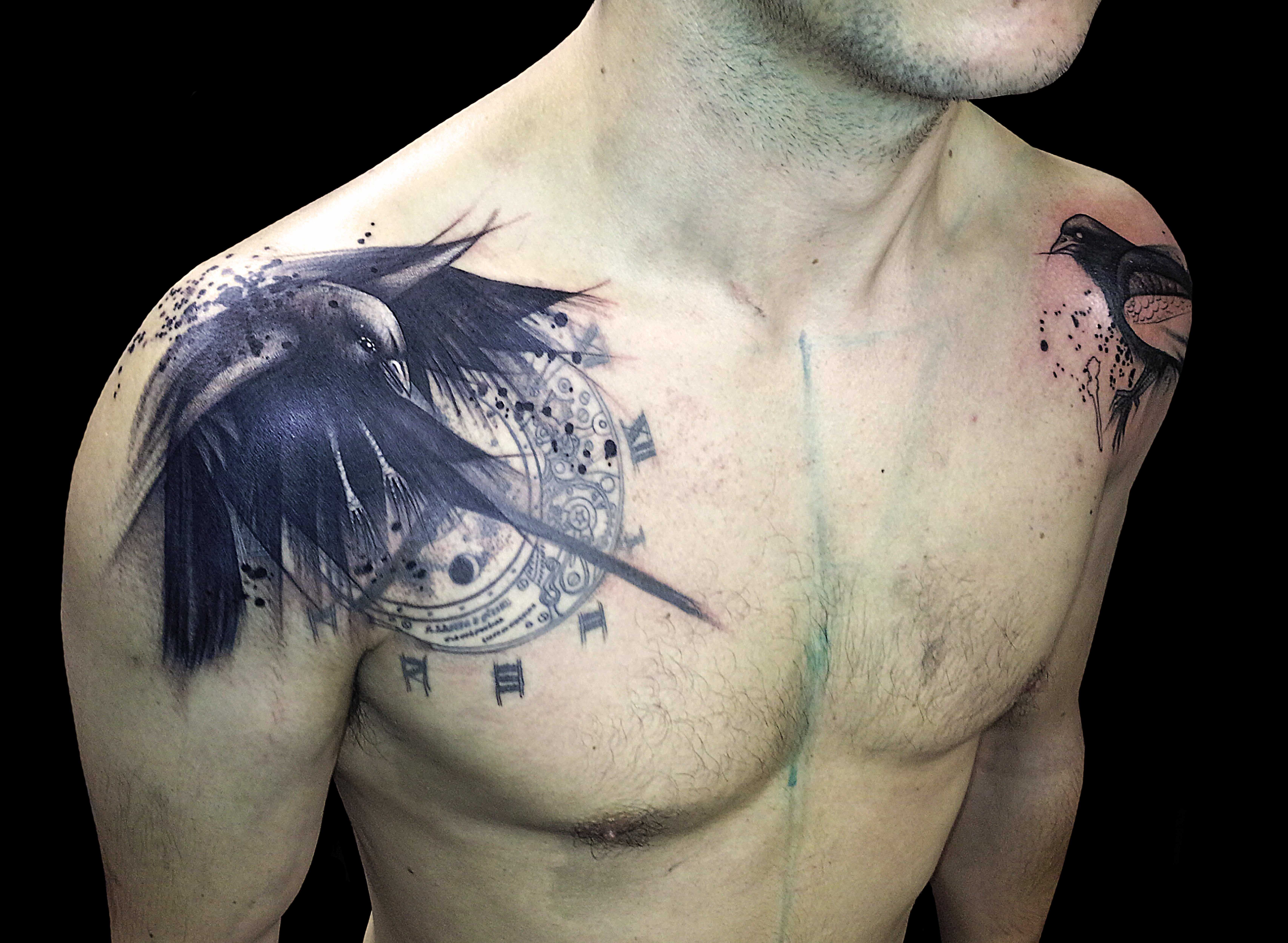татуировки для мужчин на плече грудь фото 67