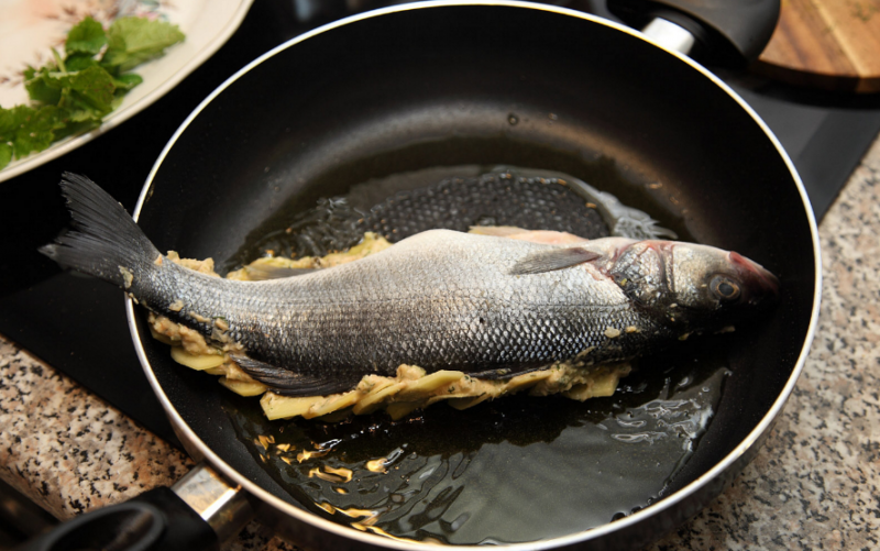 К чему снится жареная рыба женщинам и мужчинам. к чему снится жареная рыба на сковородке и в тарелке